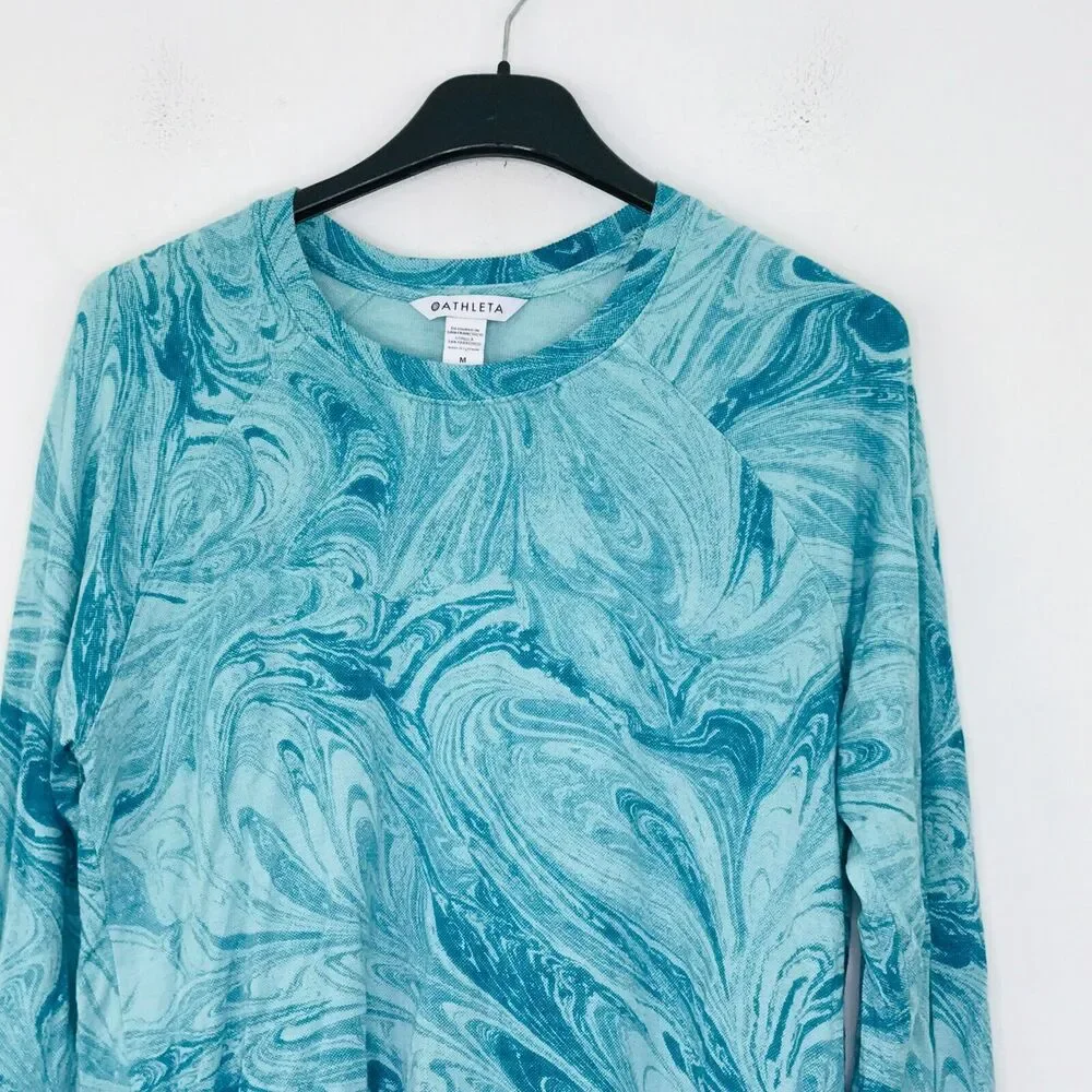 Athleta Women's Medium Sweatshirt Blue Marble Print Mindset Raglan Pullover CN4